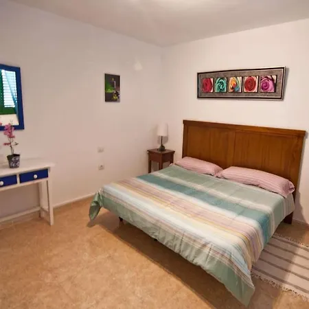Puerto Del Carmen Sleeps 3 Pool Wifi * بويرتو ذيل كارمين